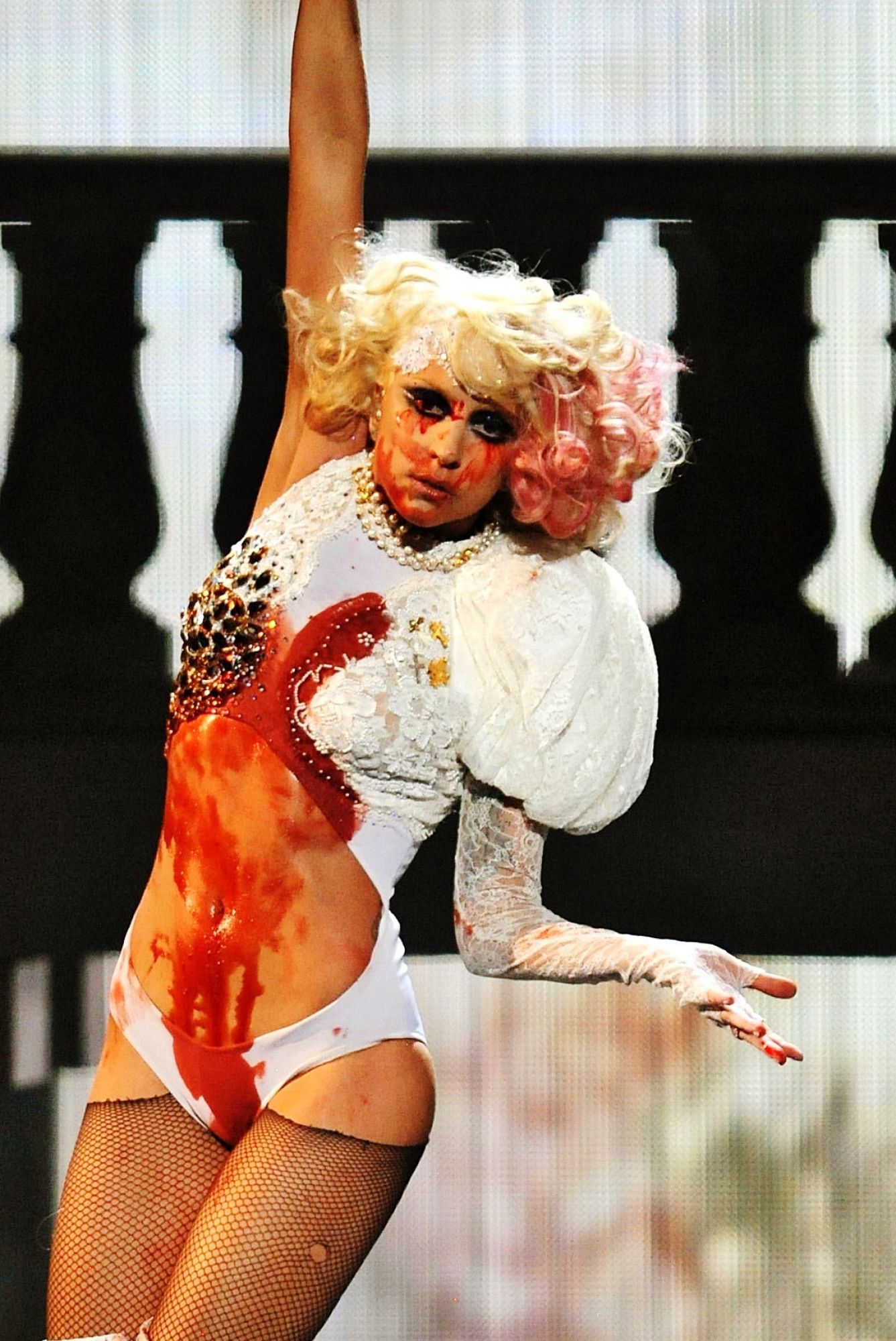 gaga2009l